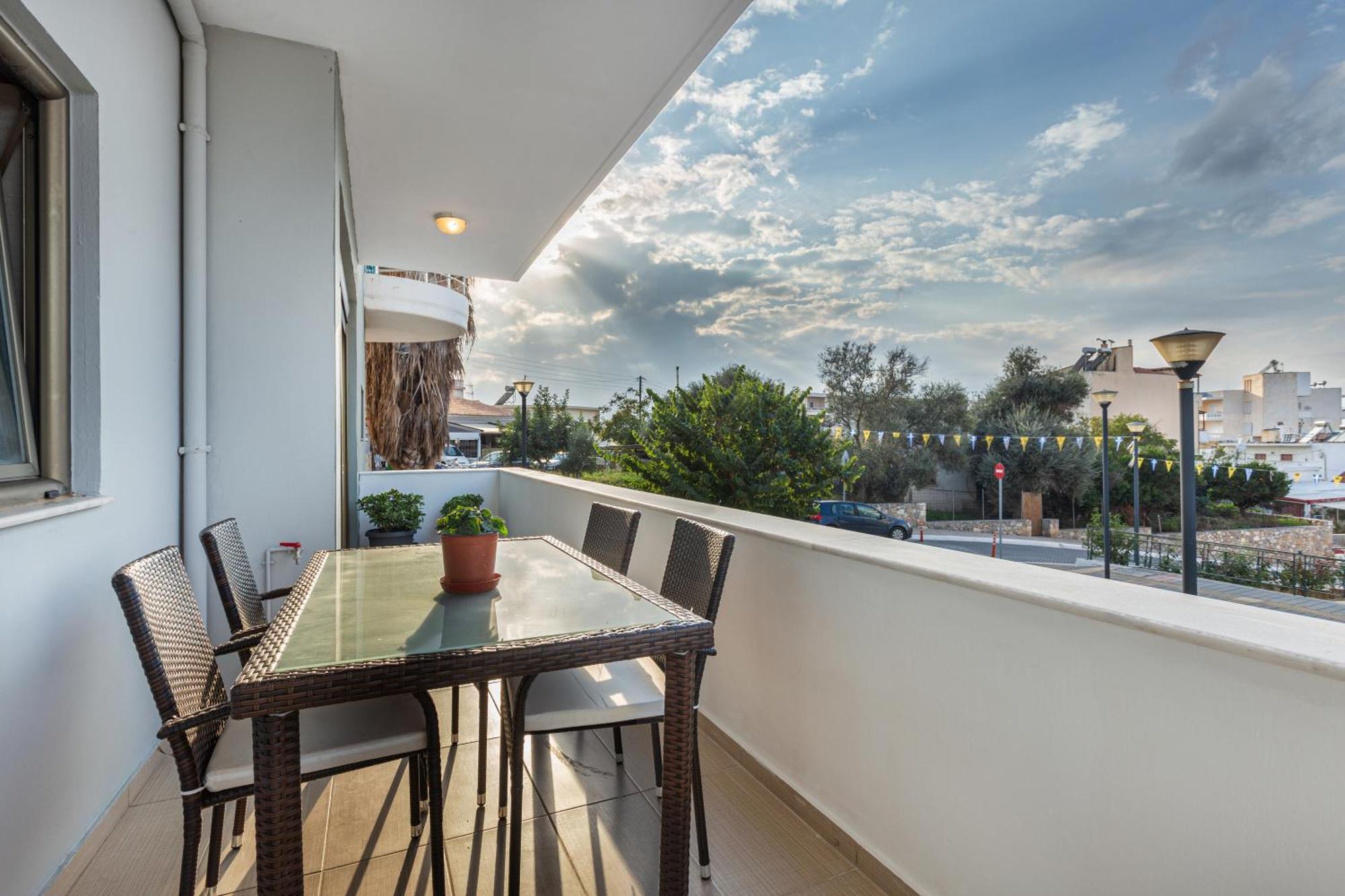 Iriana'S Apartments In Center Chania  Buitenkant foto